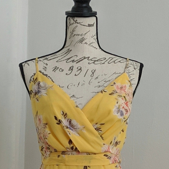 Sundress - Picture 2 of 4